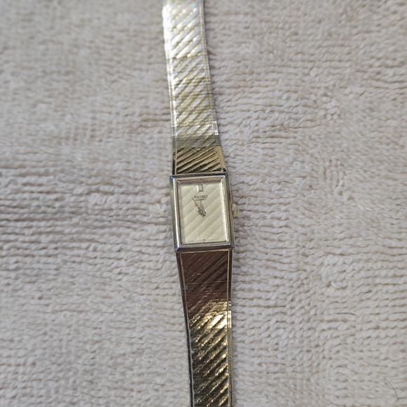 Seiko Gold and Silver Women\'s Watch